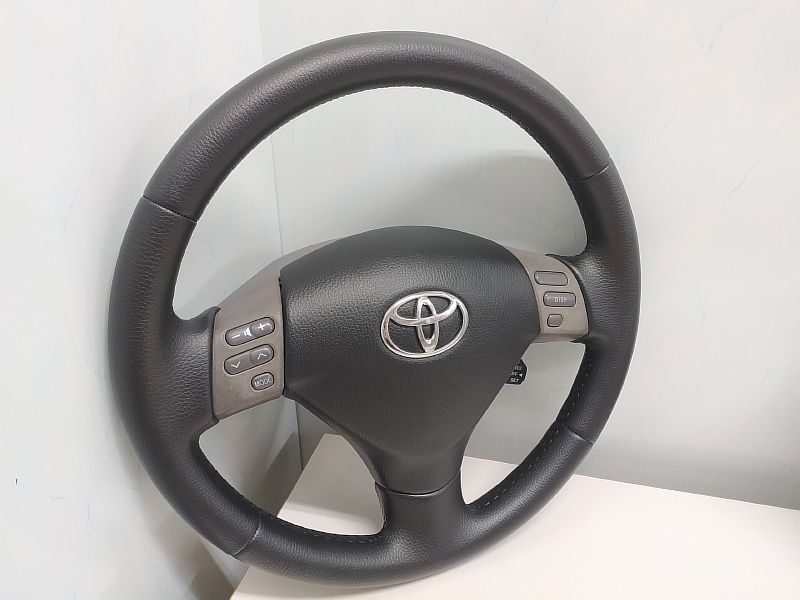 Перетяжка руля на Lexus RX